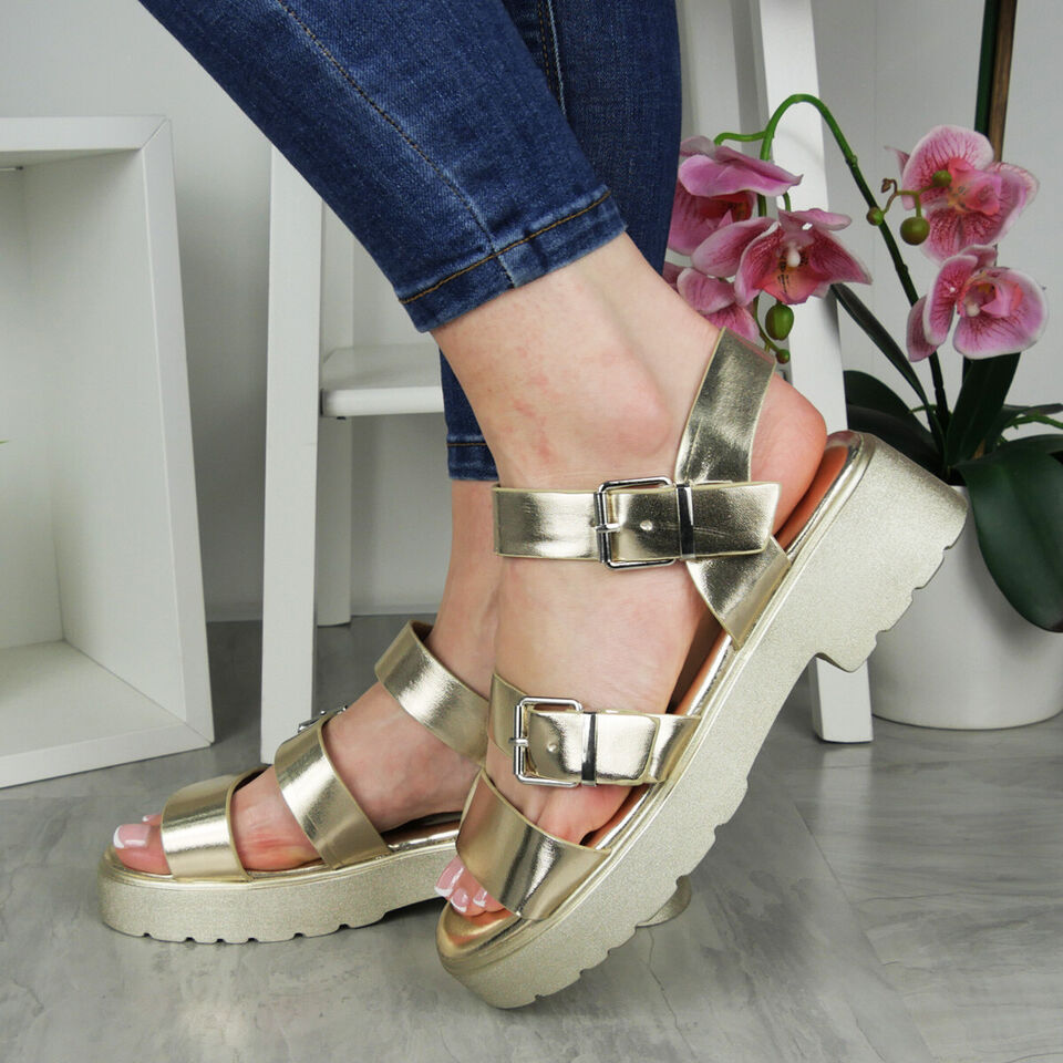 ALESSA Gold Platform Heel Light Summer Sandals