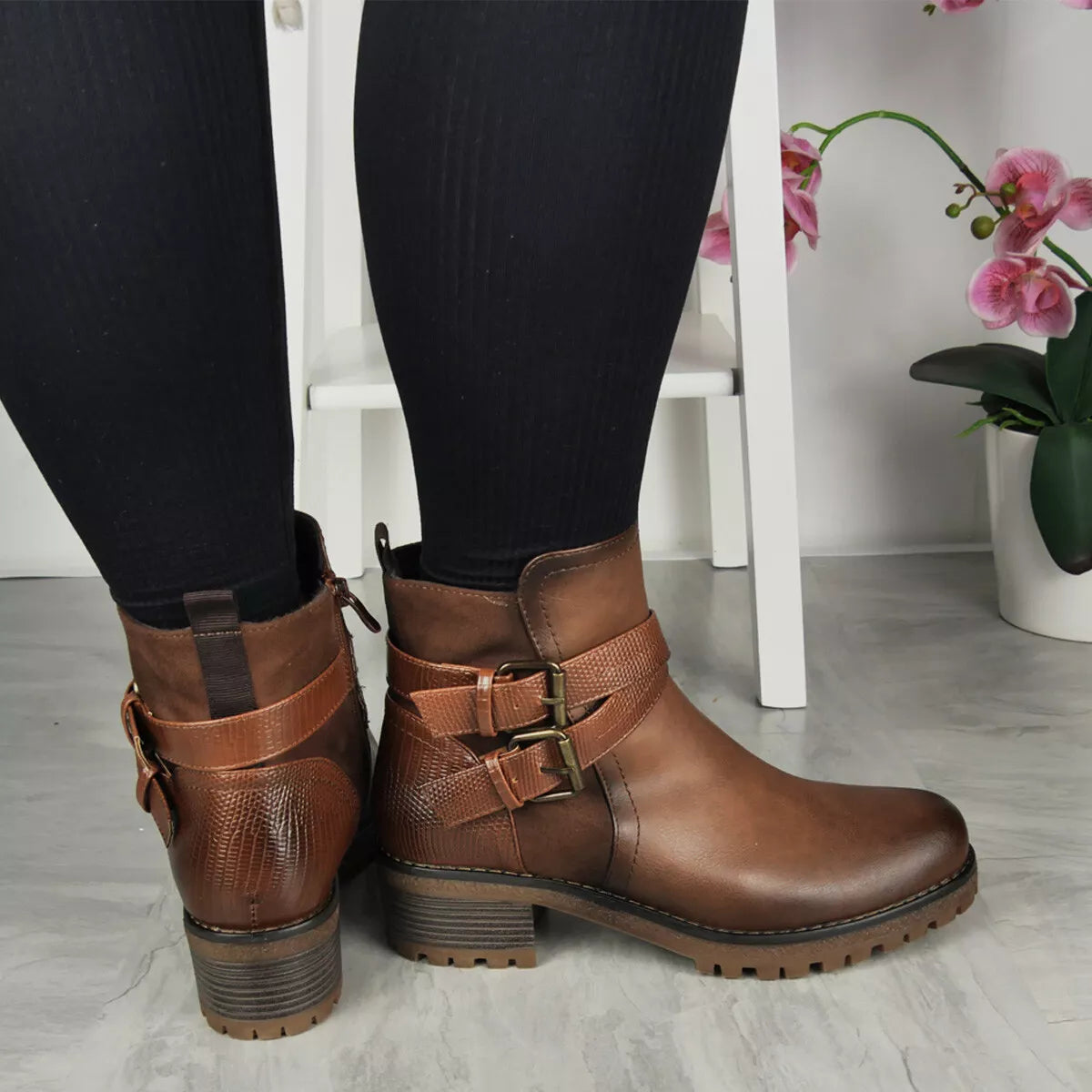 YVONNE Brown Zip Comfy Lined Winter Ankle Boots